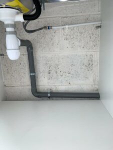 Remplacement siphon et tuyauterie à Villeneuve-le-Roi